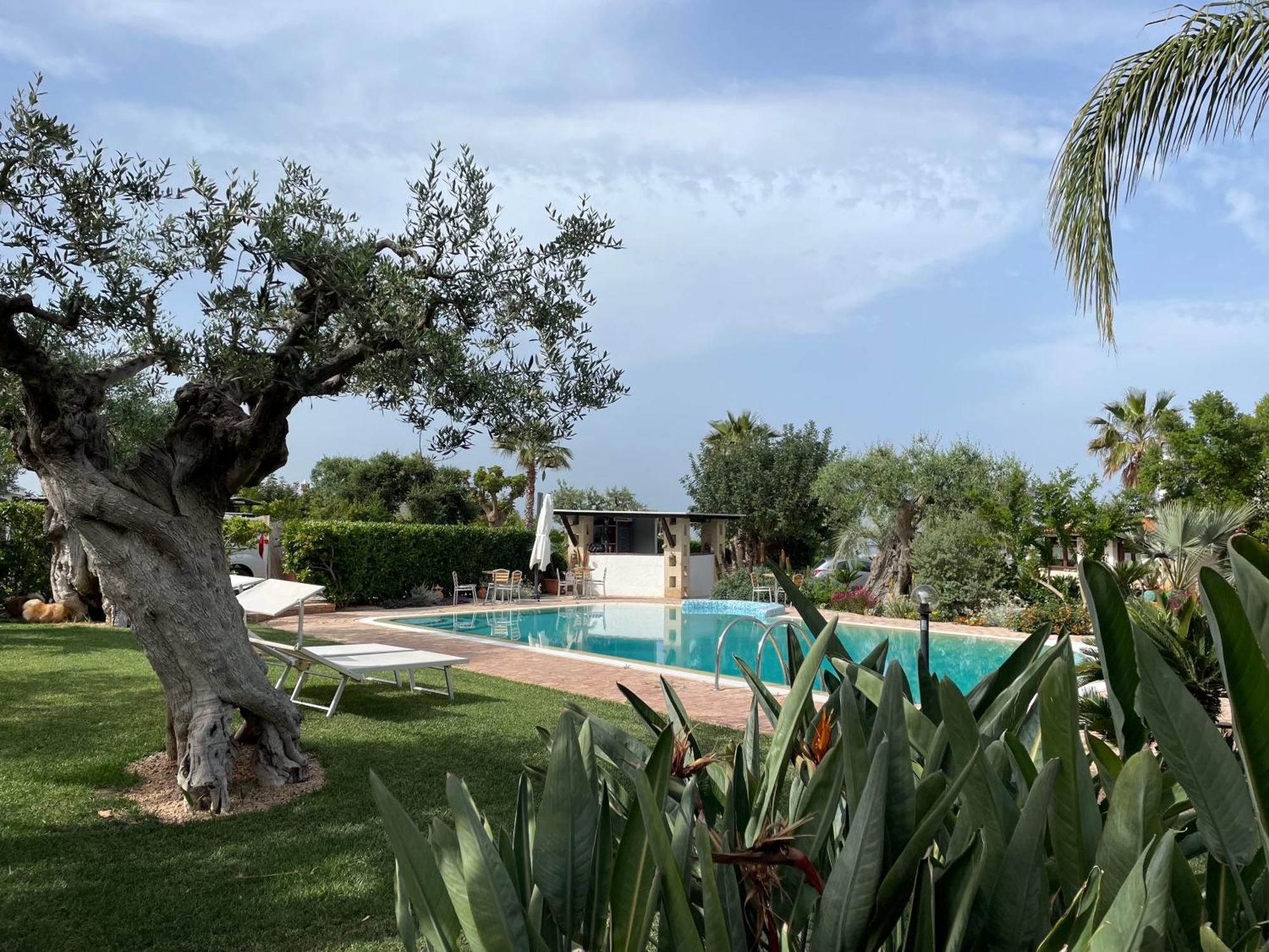 Alla Villa Di Angelo モノーポリ エクステリア 写真